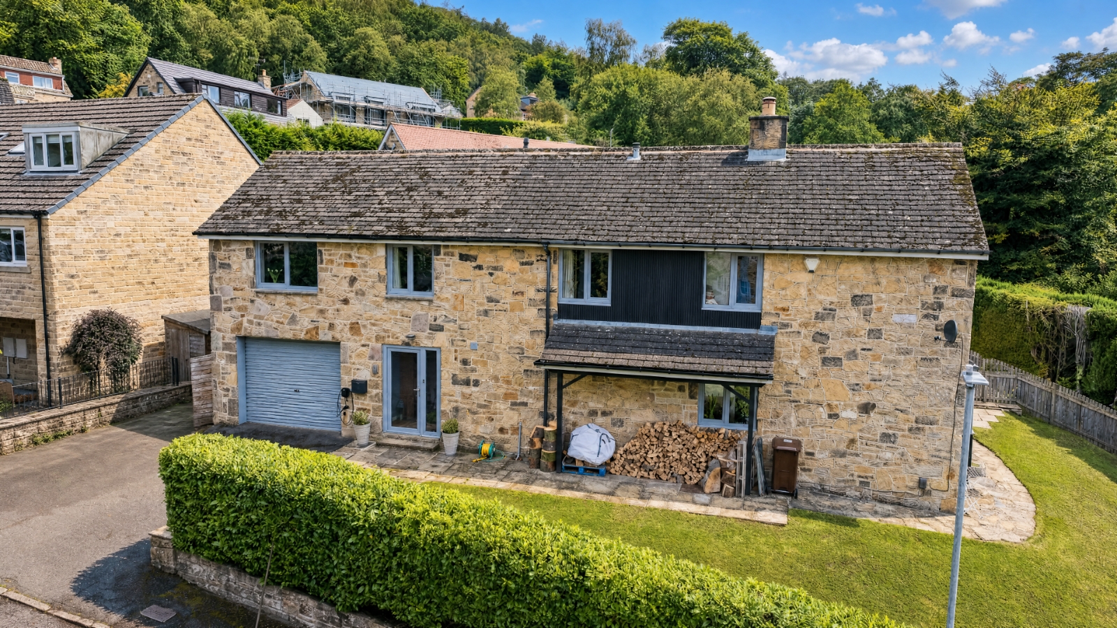 Hollingwood Gate, Ilkley, West Yorkshire, LS29