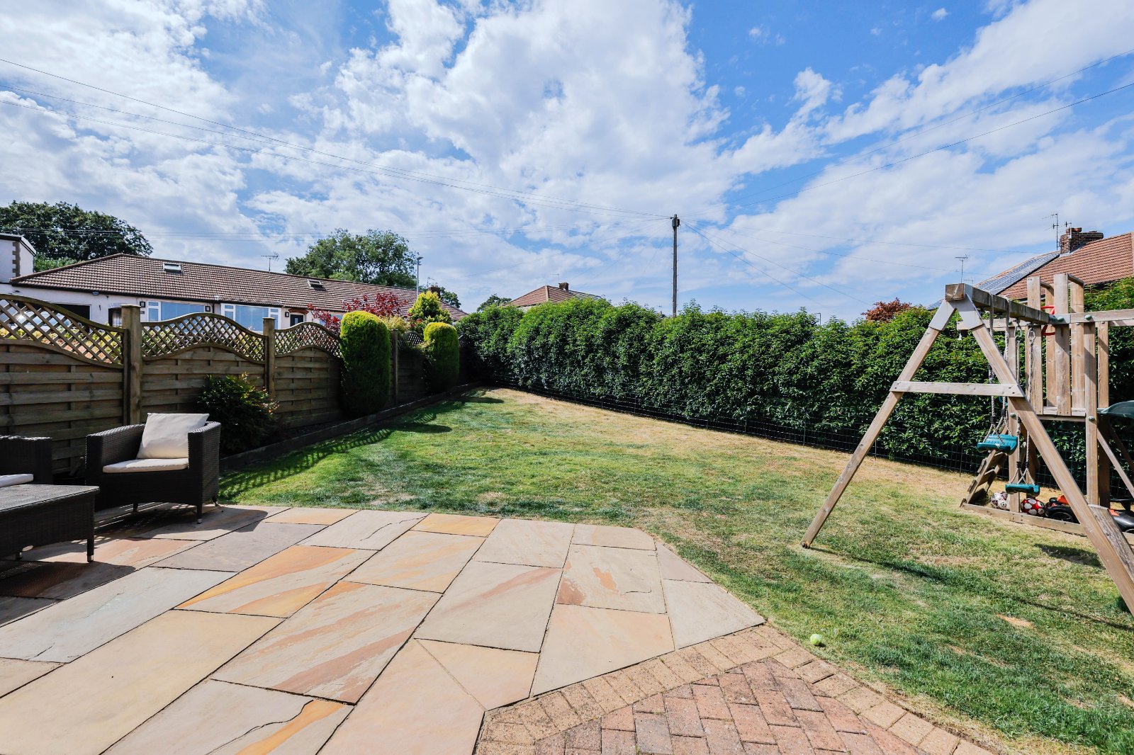 Foxholes Lane, Calverley, Pudsey, West Yorkshire, LS28