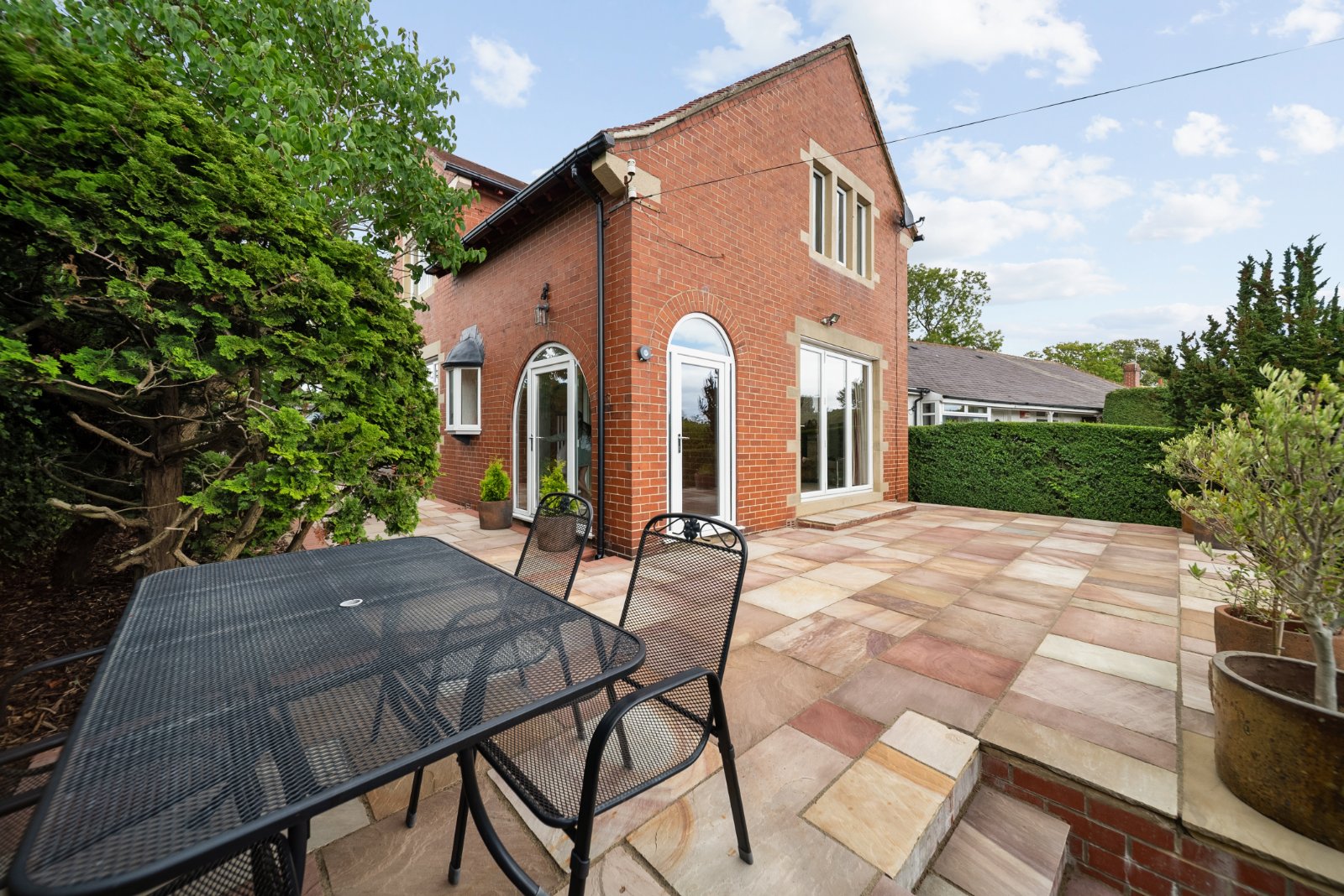 Renton Drive, Guiseley, Leeds, West Yorkshire, LS20