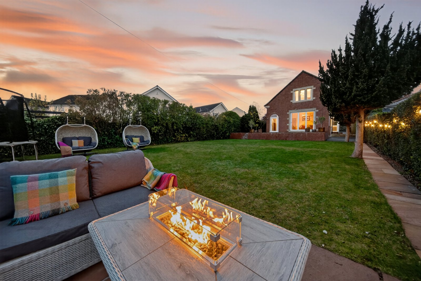 Renton Drive, Guiseley, Leeds, West Yorkshire, LS20 - Hardisty