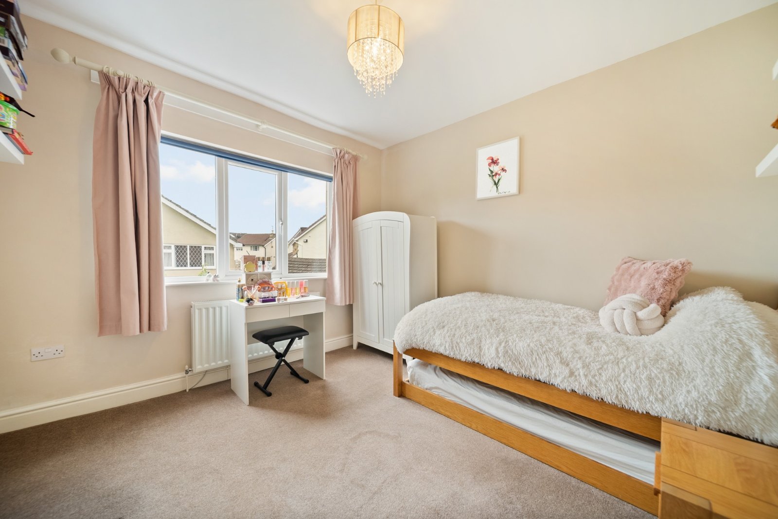 Renton Drive, Guiseley, Leeds, West Yorkshire, LS20
