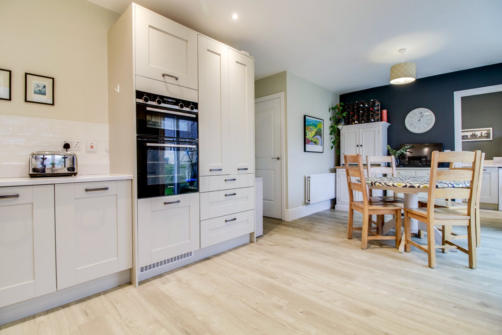 Bletchley Way, Horsforth, Leeds, West Yorkshire, LS18