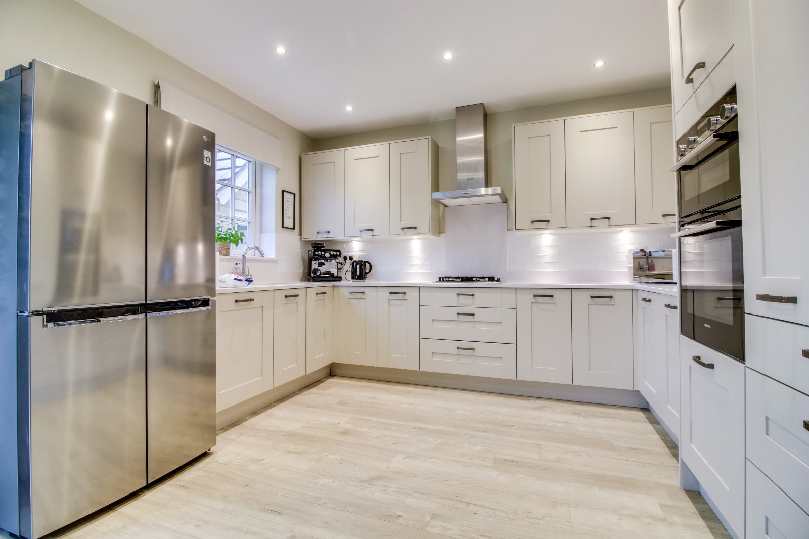 Bletchley Way, Horsforth, Leeds, West Yorkshire, LS18