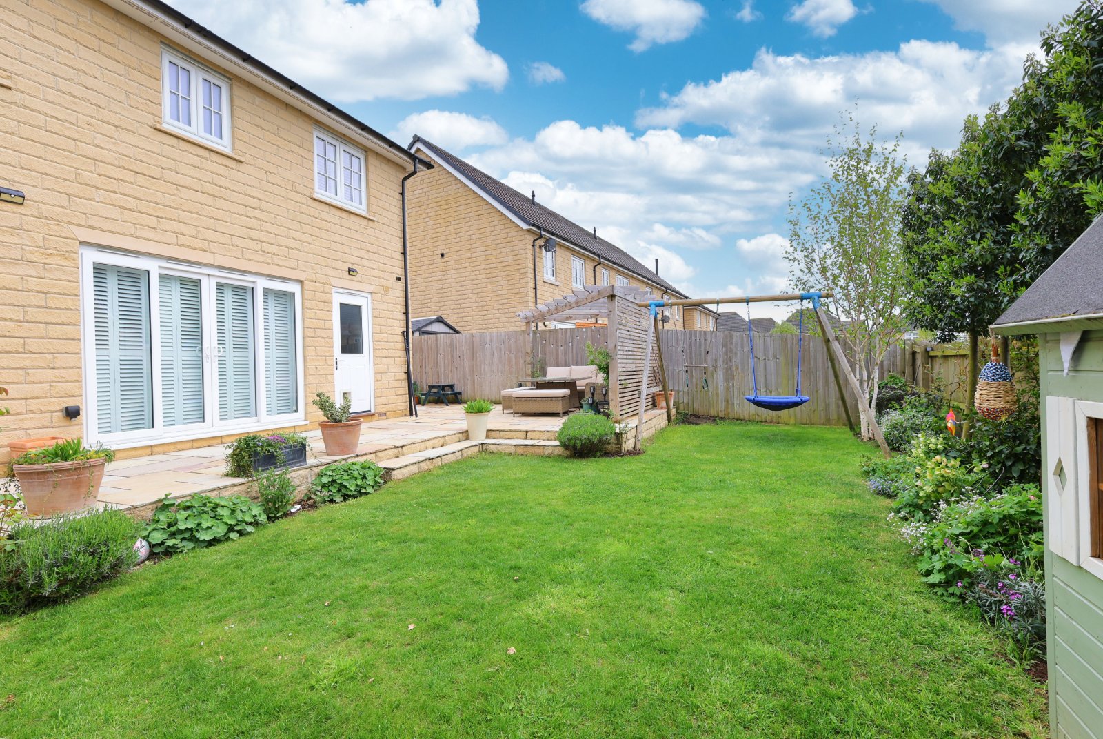 Bletchley Way, Horsforth, Leeds, West Yorkshire, LS18