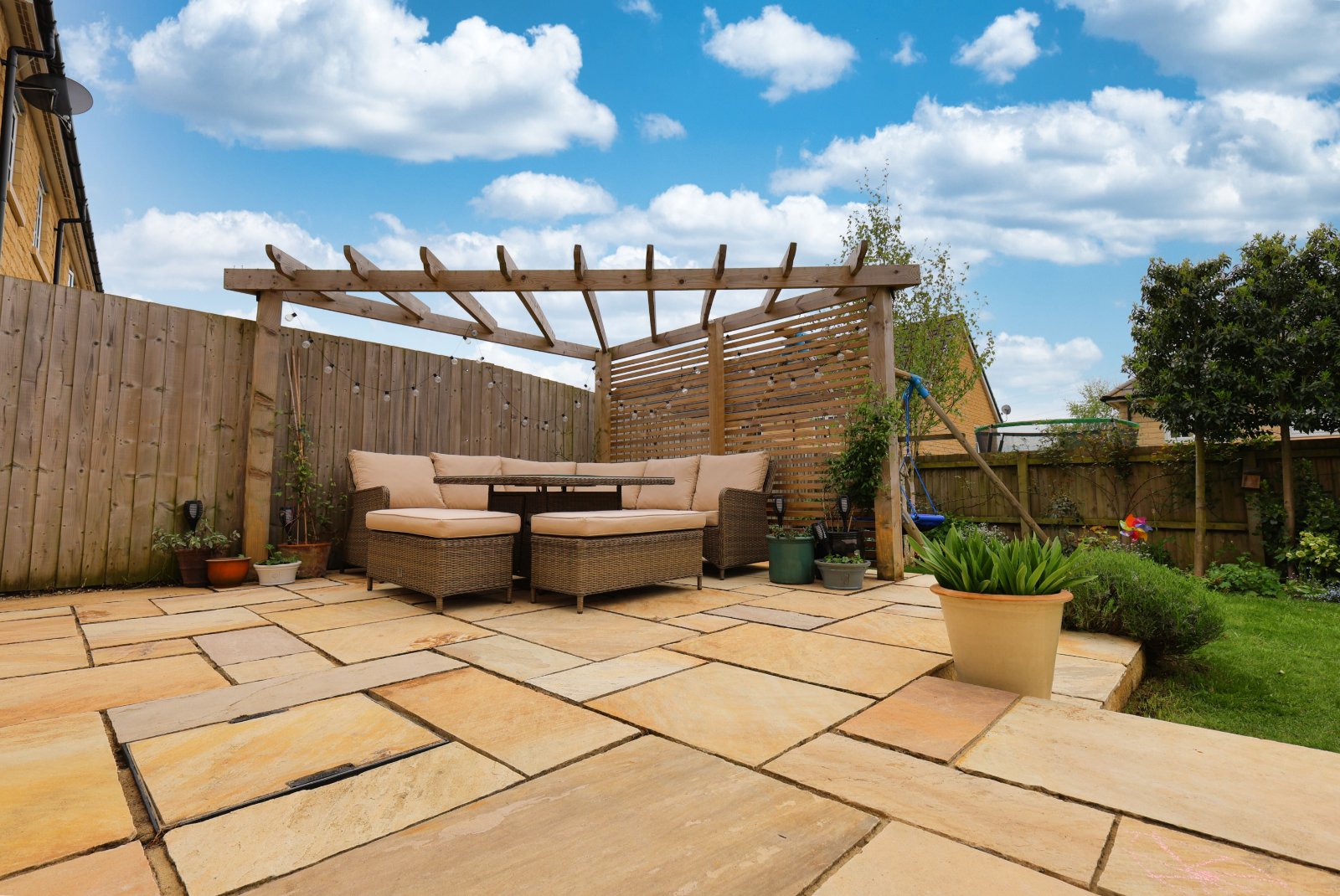 Bletchley Way, Horsforth, Leeds, West Yorkshire, LS18