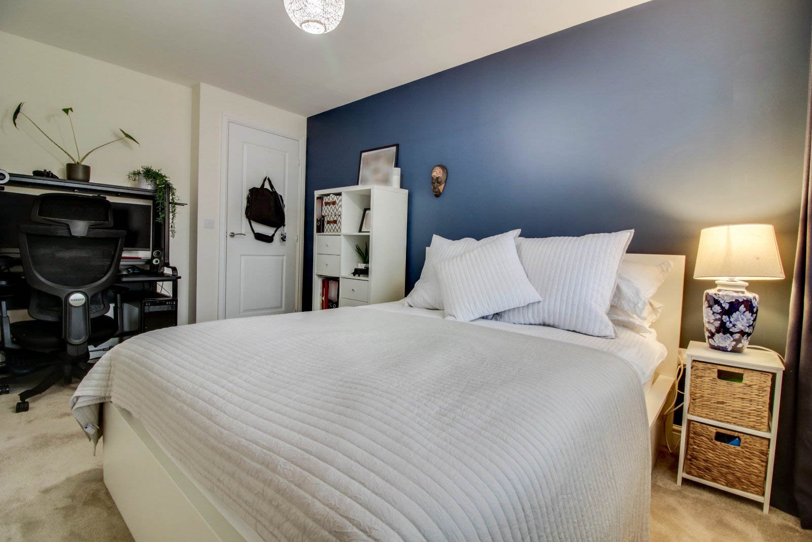 Bletchley Way, Horsforth, Leeds, West Yorkshire, LS18