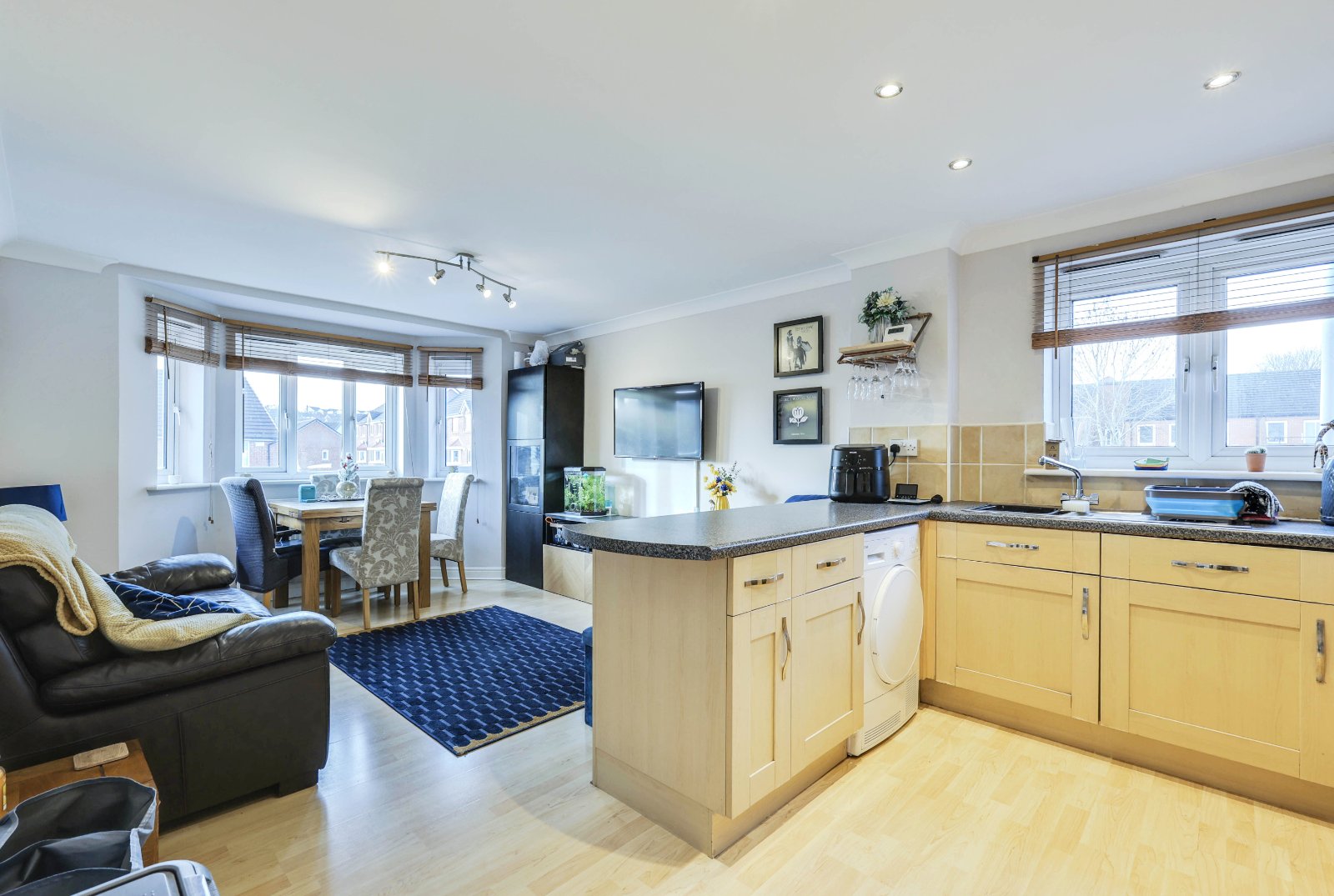 Saxstead Rise, Leeds, West Yorkshire, LS12 - Hardisty