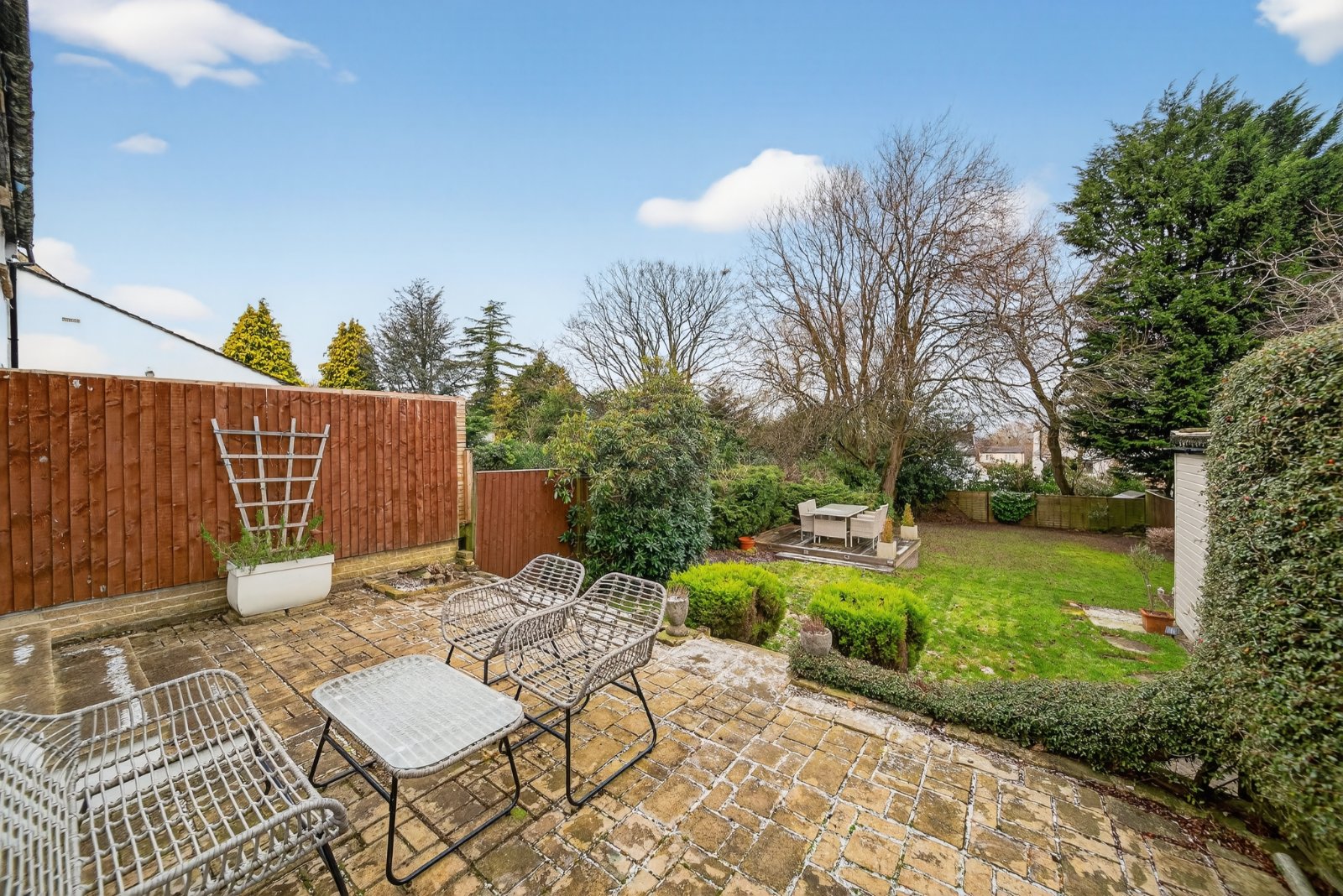 Hawksworth Lane, Guiseley, Leeds, West Yorkshire, LS20