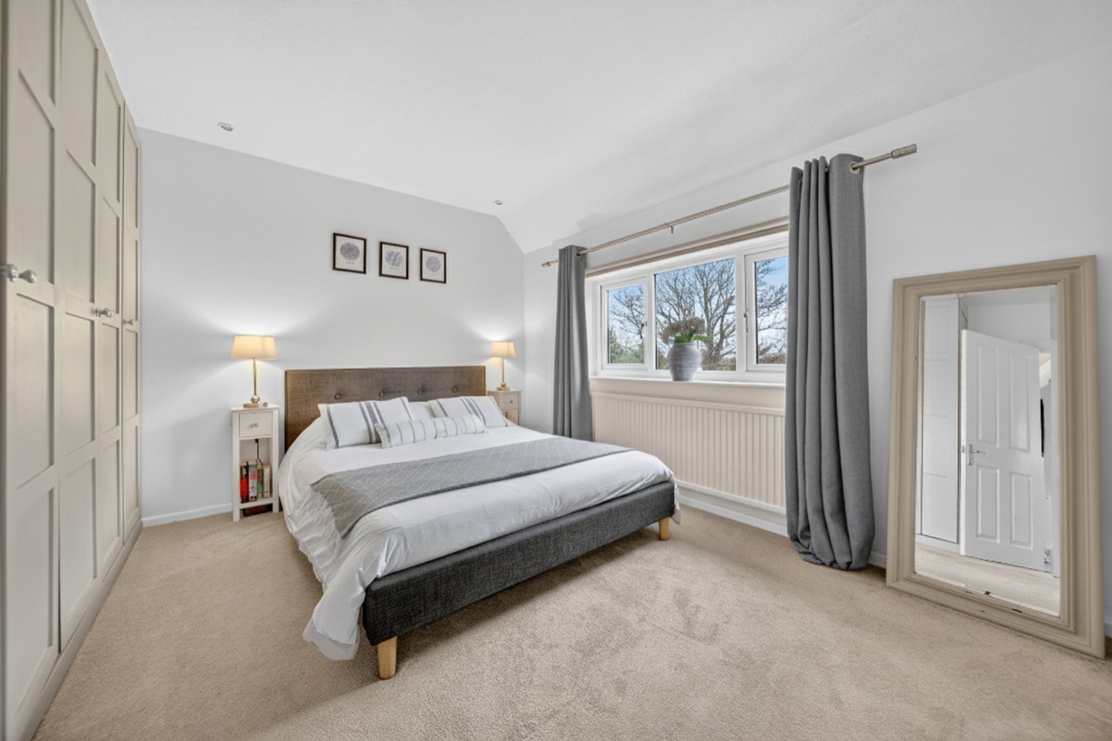 Hawksworth Lane, Guiseley, Leeds, West Yorkshire, LS20