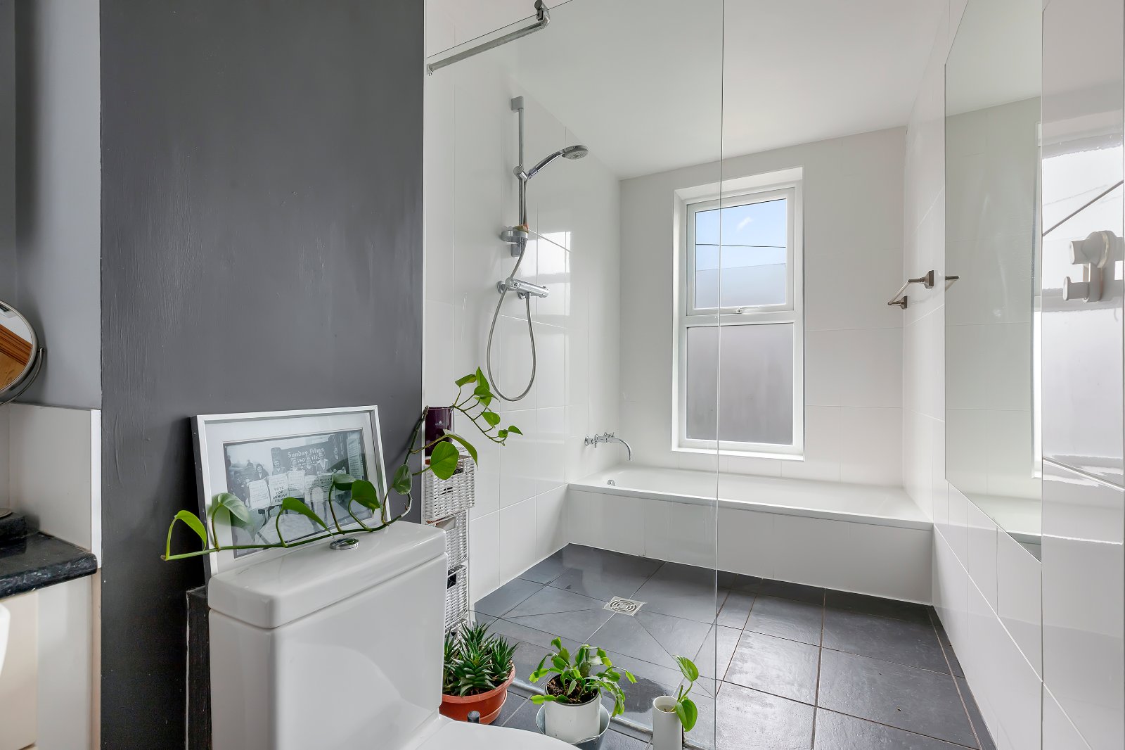 Bridge Lane, Ilkley, West Yorkshire, LS29