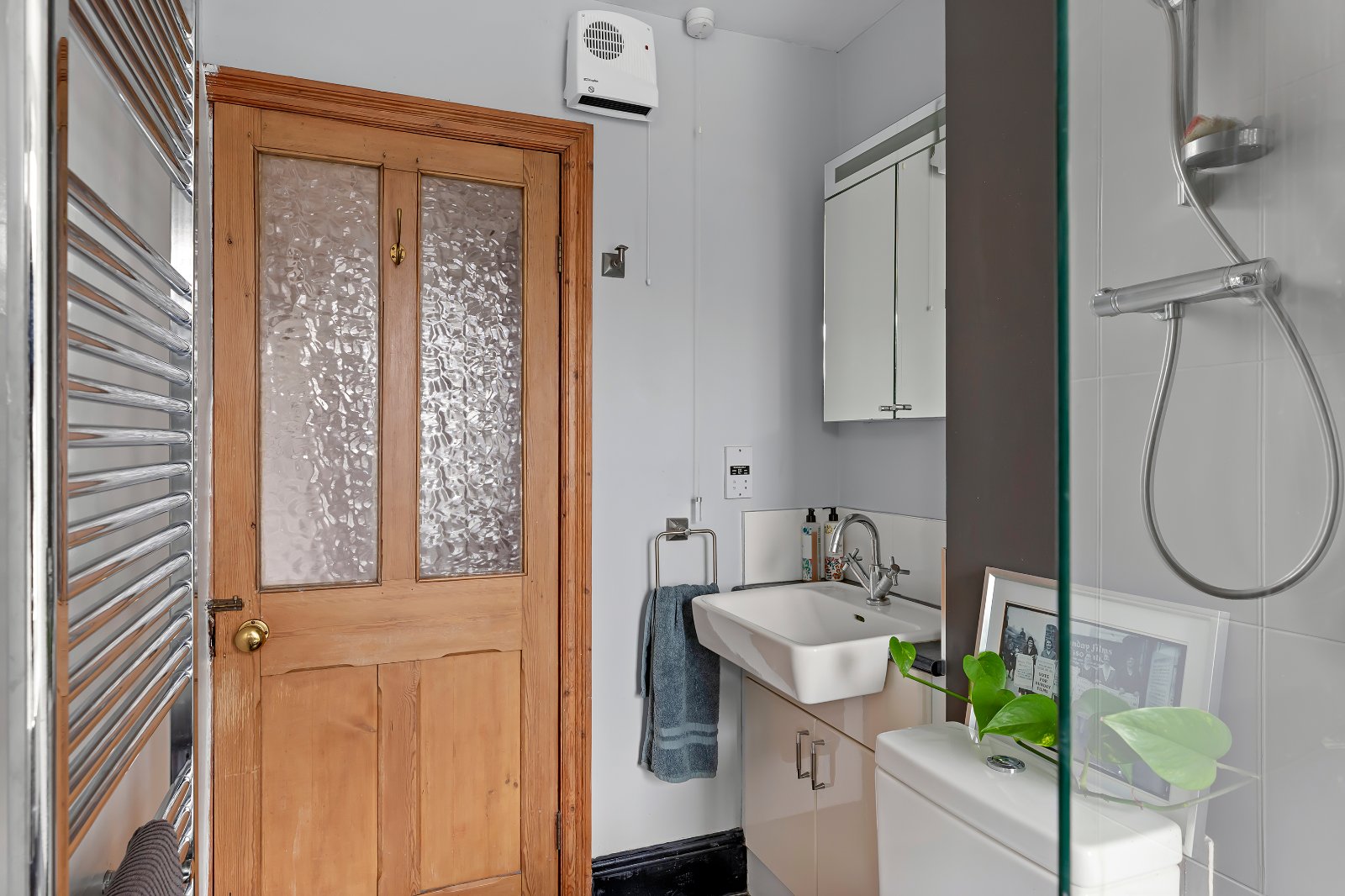 Bridge Lane, Ilkley, West Yorkshire, LS29