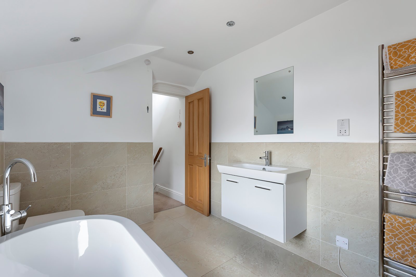 Bradford Road, Menston, Ilkley, West Yorkshire, LS29