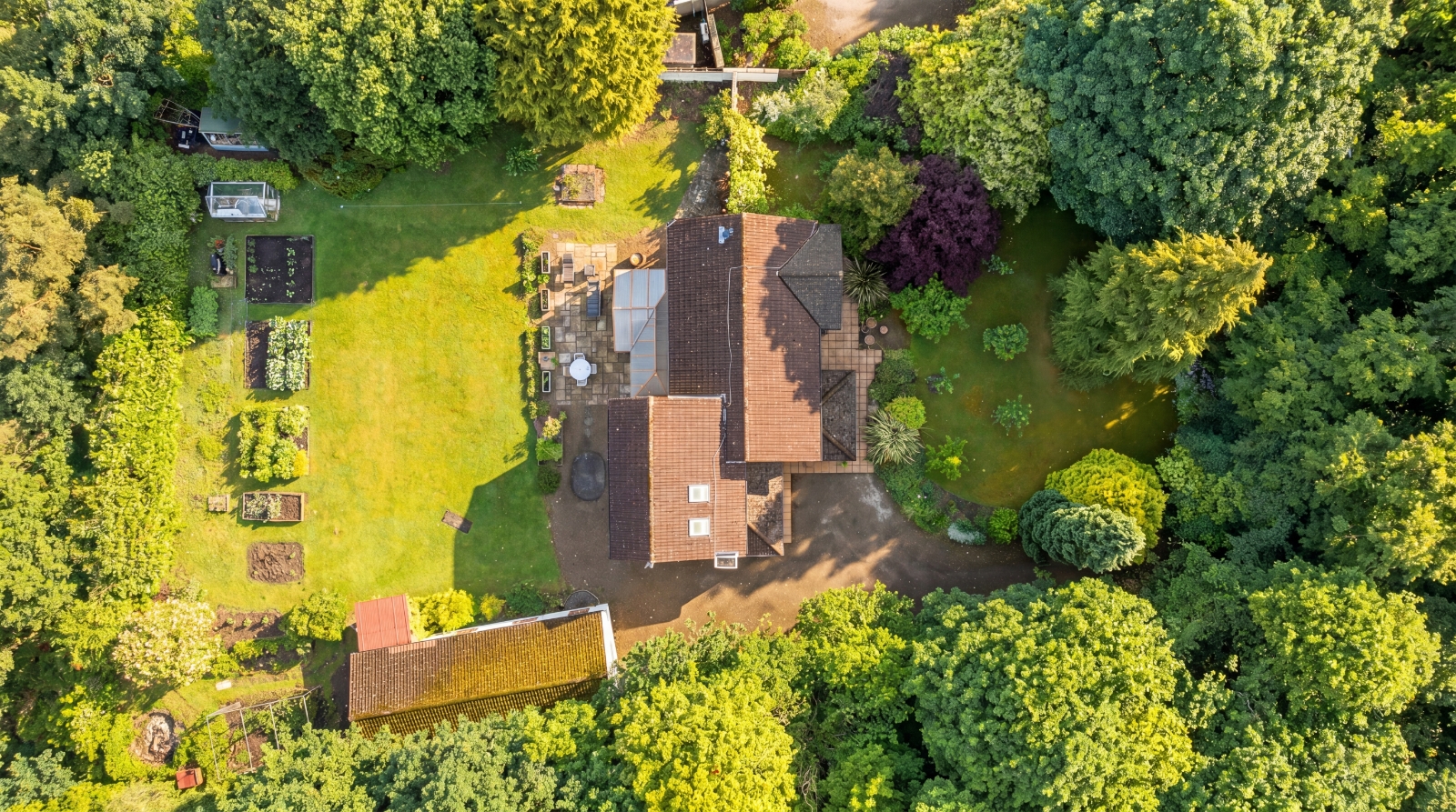 Clara Drive, Calverley, Pudsey, West Yorkshire, LS28