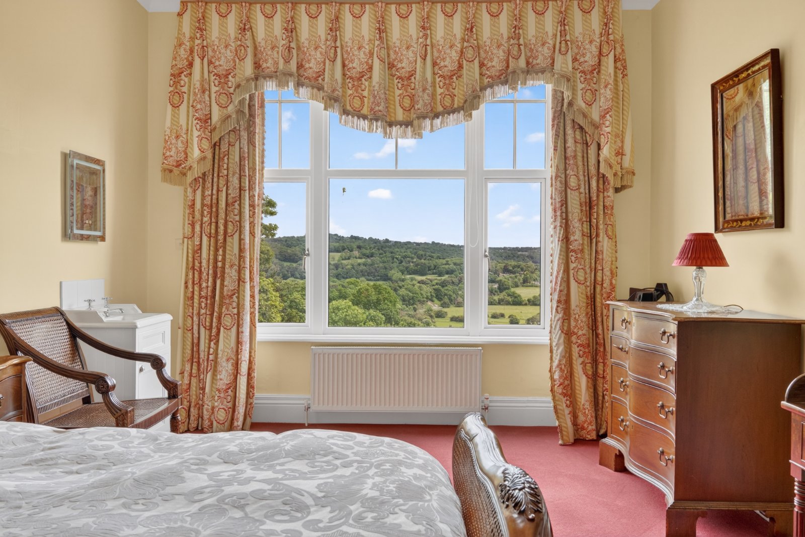 Mitchell Lane, Bradford, West Yorkshire, BD10