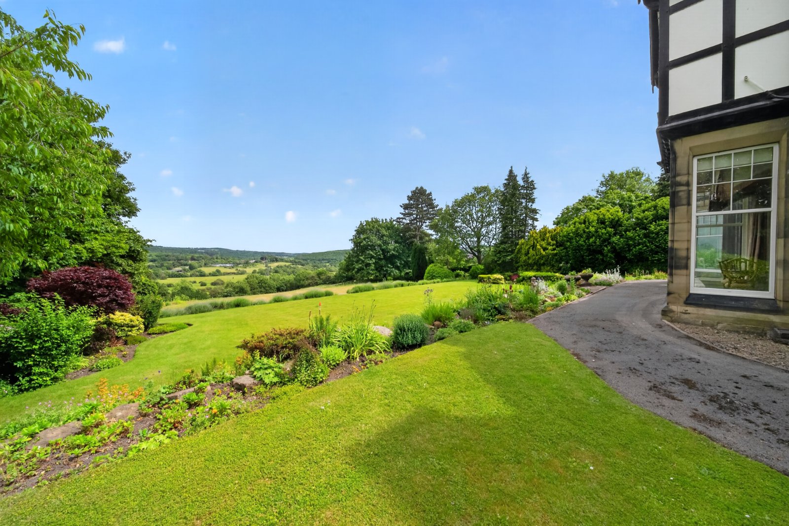 Mitchell Lane, Bradford, West Yorkshire, BD10