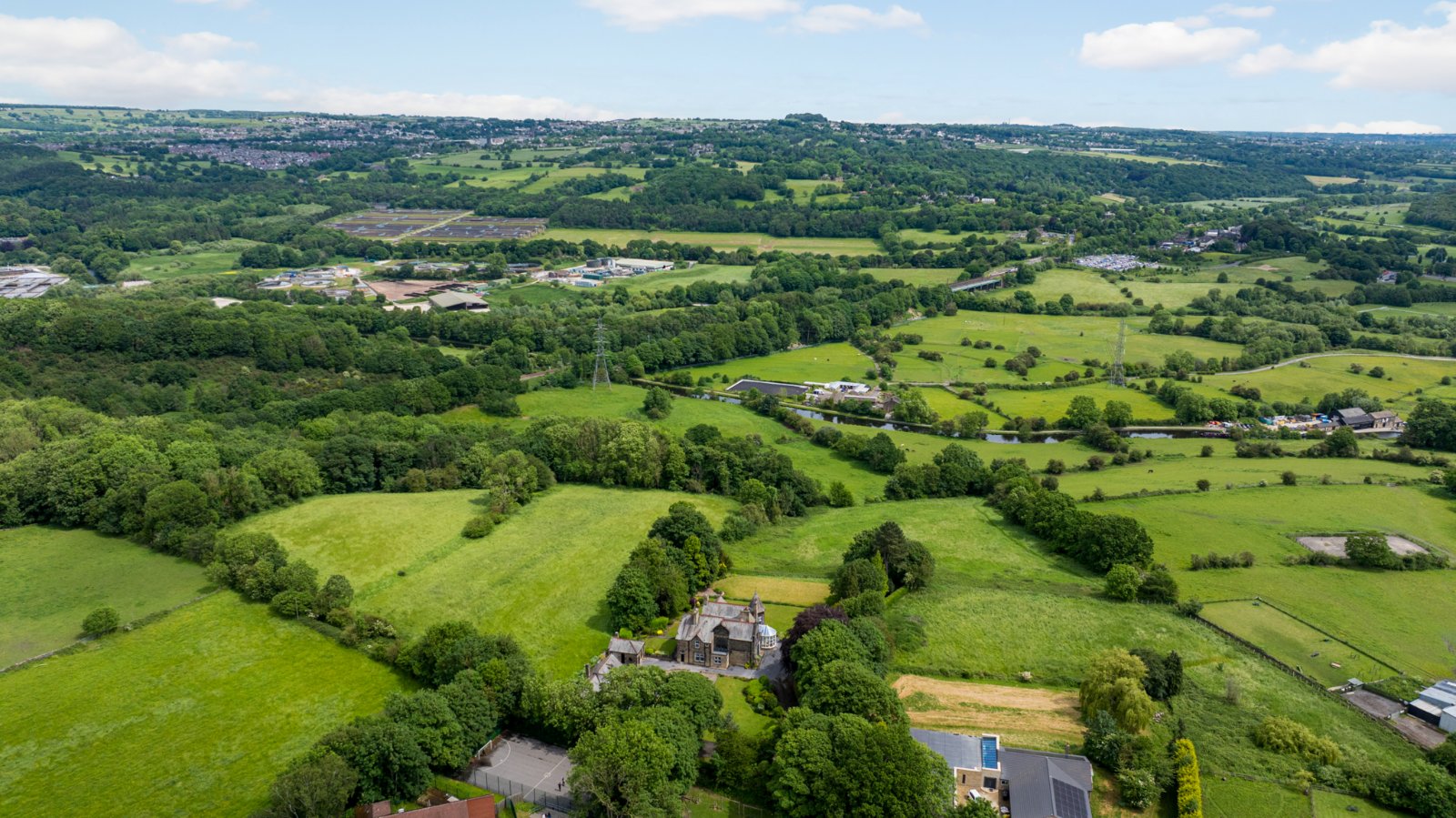 Mitchell Lane, Bradford, West Yorkshire, BD10