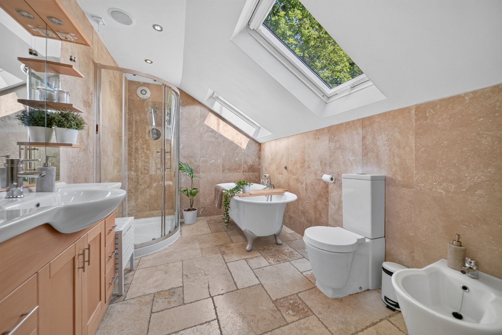 Aspen Mount, Leeds, LS16