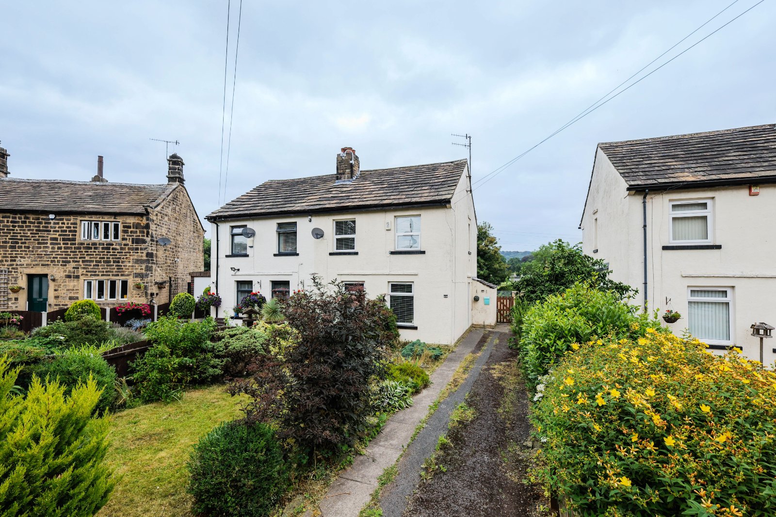 Waterloo Crescent, Bradford, West Yorkshire, BD10 - Hardisty