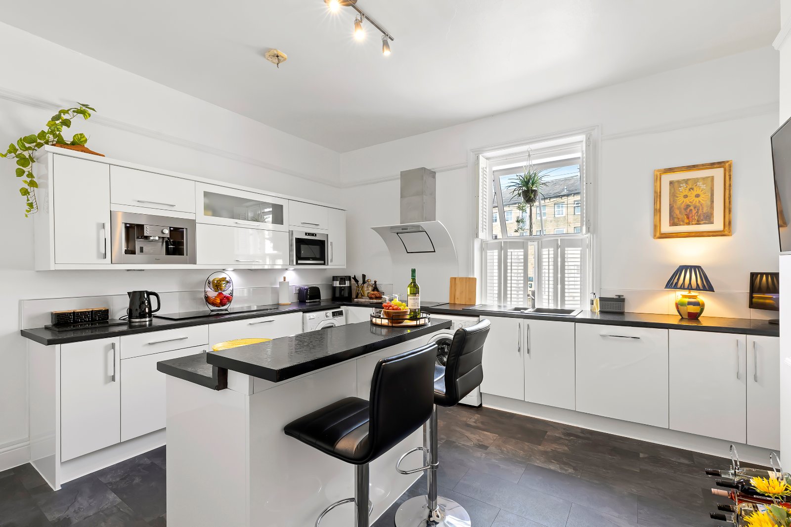 Kirkgate, Silsden, Keighley, West Yorkshire, BD20 - Hardisty