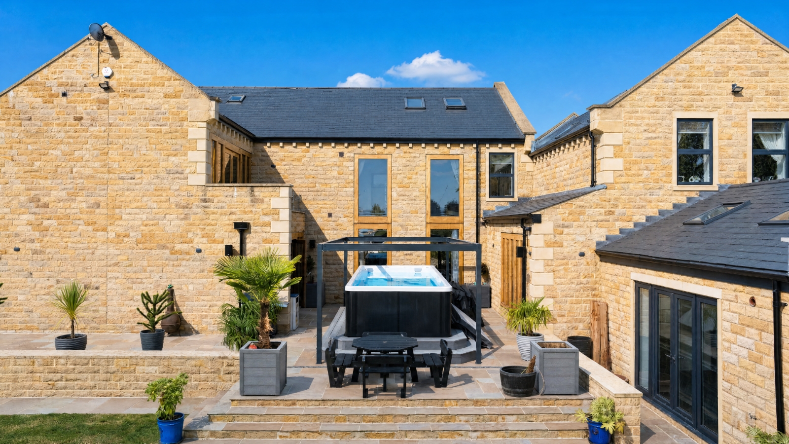 Monson Avenue, Calverley, Pudsey, West Yorkshire, LS28