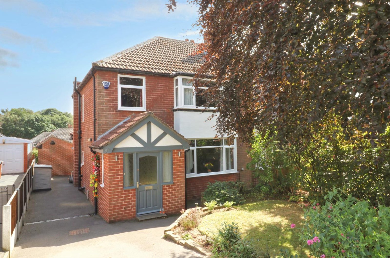Cookridge Drive, Leeds, West Yorkshire, LS16 - Hardisty