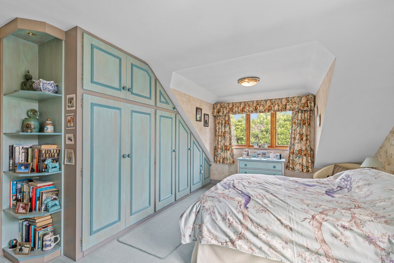 Hillings Lane, Hawksworth, Leeds, West Yorkshire, LS20