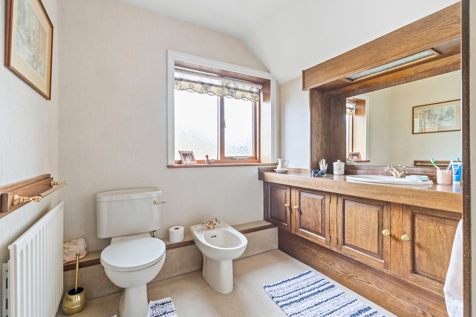 Hillings Lane, Hawksworth, Leeds, West Yorkshire, LS20