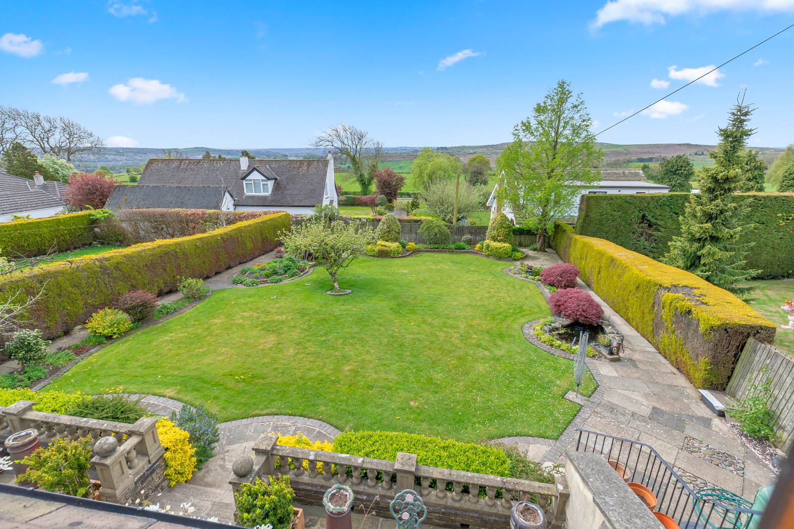 Hillings Lane, Hawksworth, Leeds, West Yorkshire, LS20