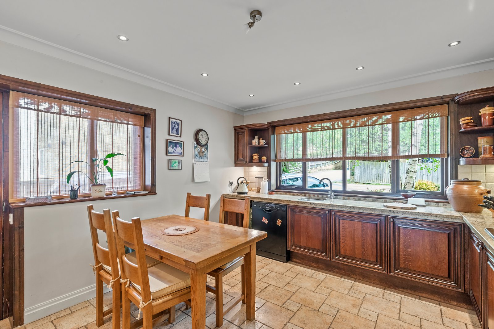 Hillings Lane, Hawksworth, Leeds, West Yorkshire, LS20