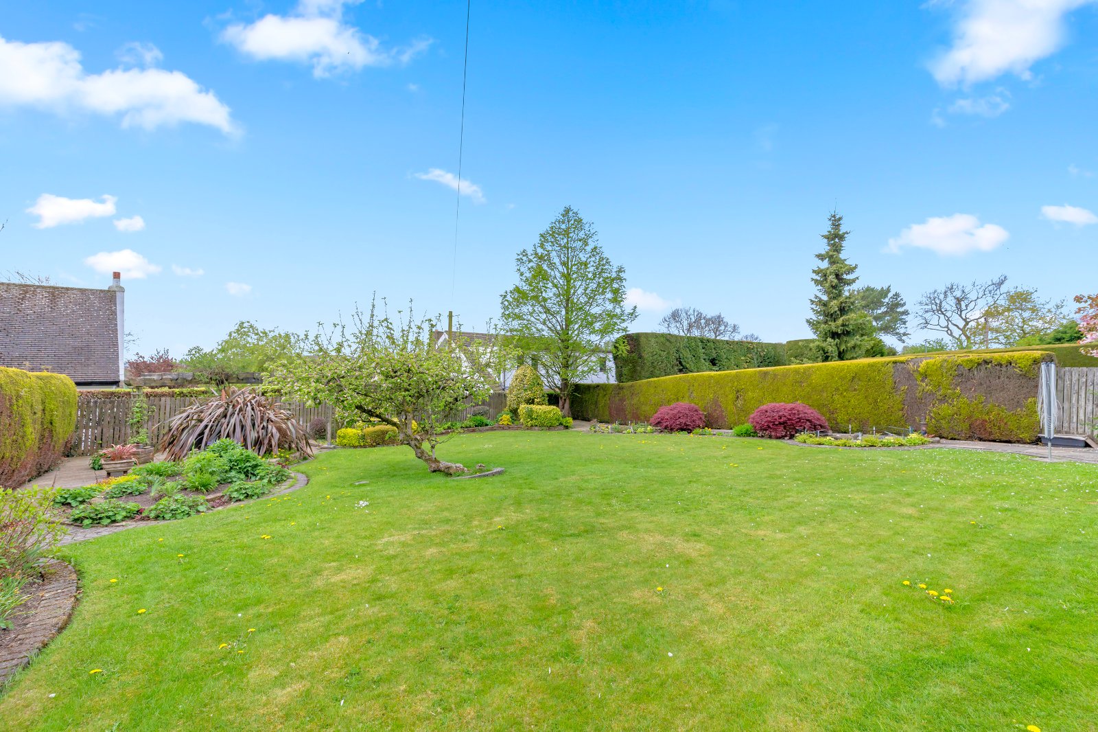 Hillings Lane, Hawksworth, Leeds, West Yorkshire, LS20