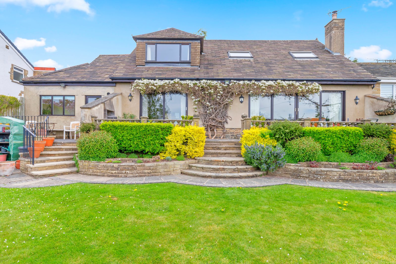 Hillings Lane, Hawksworth, Leeds, West Yorkshire, LS20