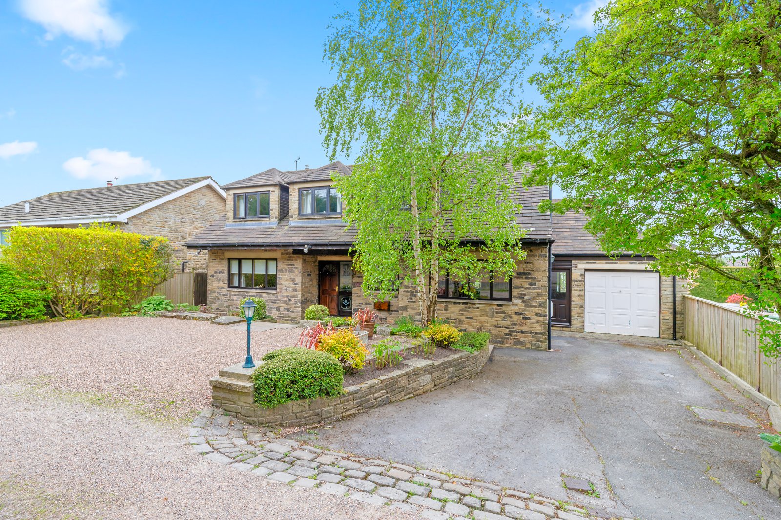 Hillings Lane, Hawksworth, Leeds, West Yorkshire, LS20