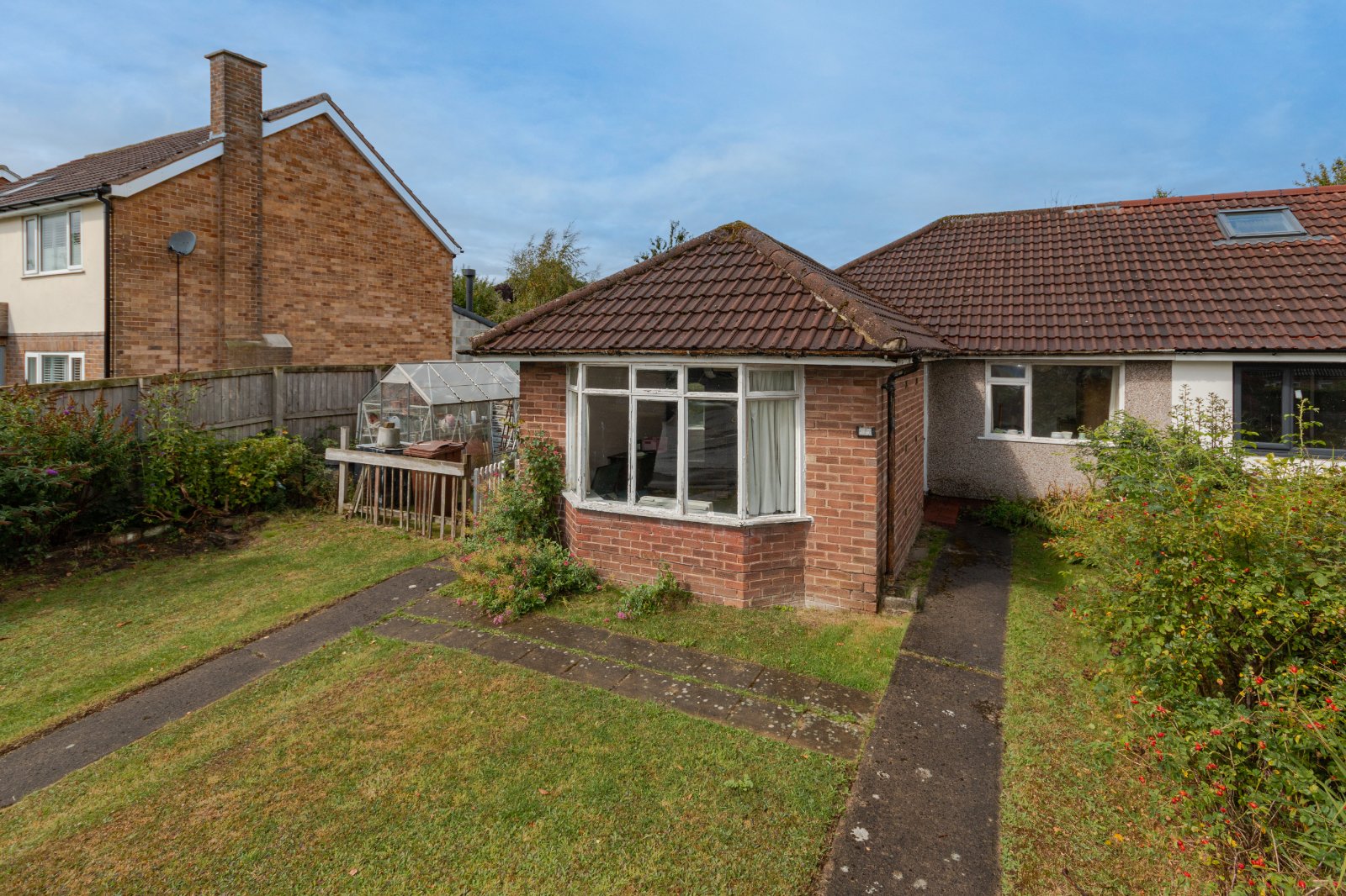 Tredgold Avenue, Bramhope, Leeds, West Yorkshire, LS16 - Hardisty