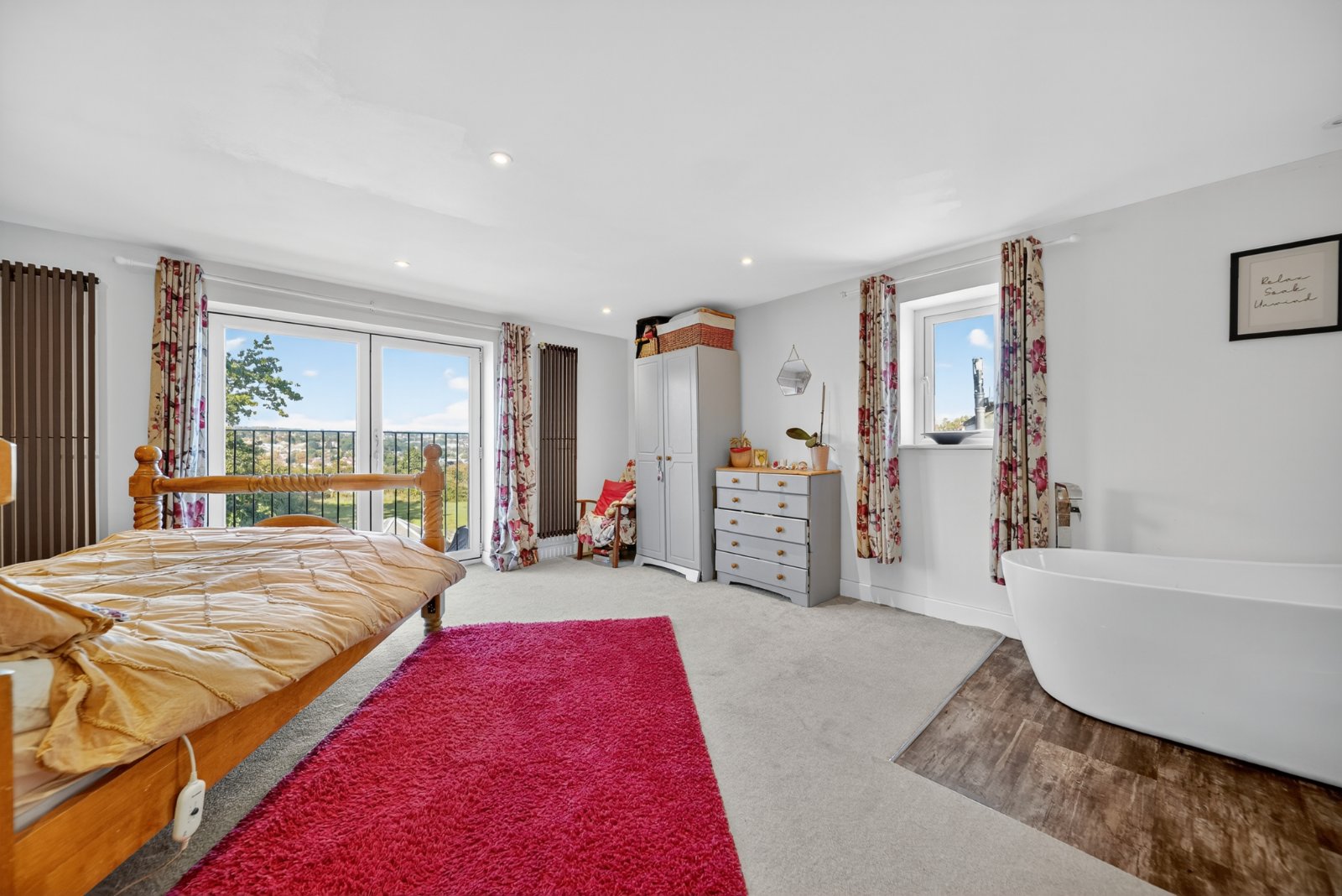 Carr Hill Drive, Calverley, Pudsey, West Yorkshire, LS28