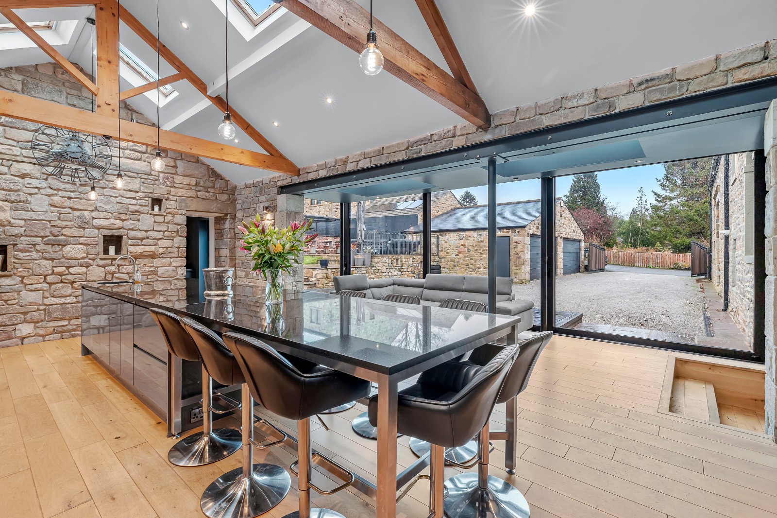 Skipton Road, Thornton in Craven, Skipton, North Yorkshire, BD23