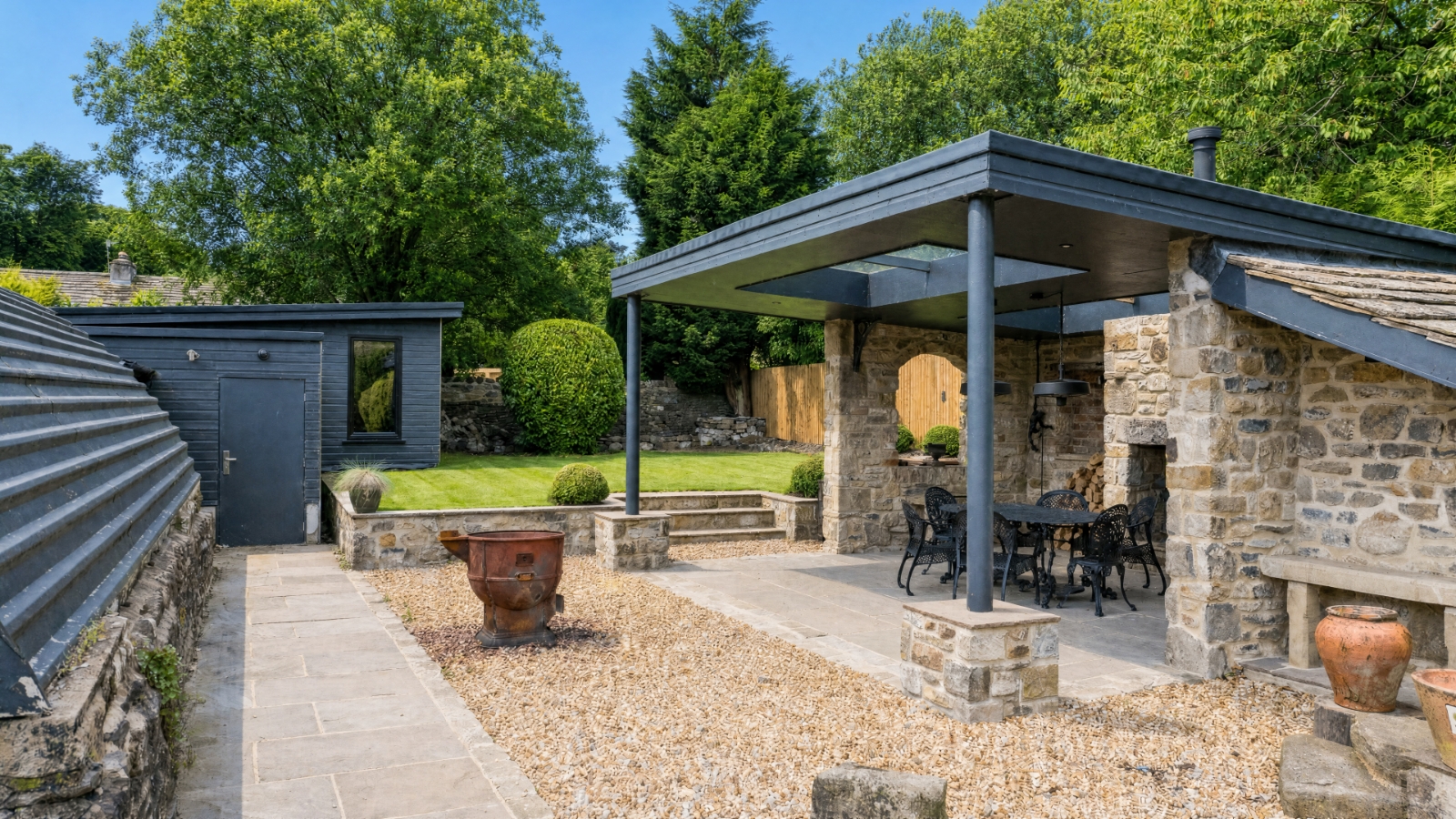 Skipton Road, Thornton in Craven, Skipton, North Yorkshire, BD23