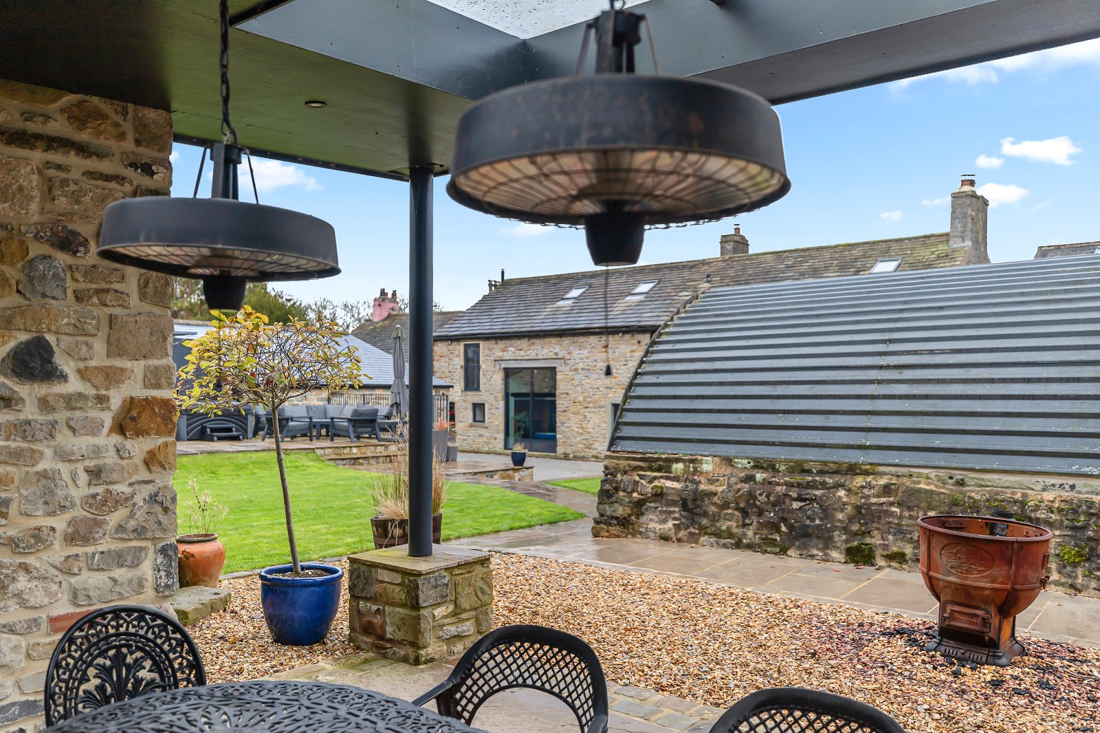 Skipton Road, Thornton in Craven, Skipton, North Yorkshire, BD23