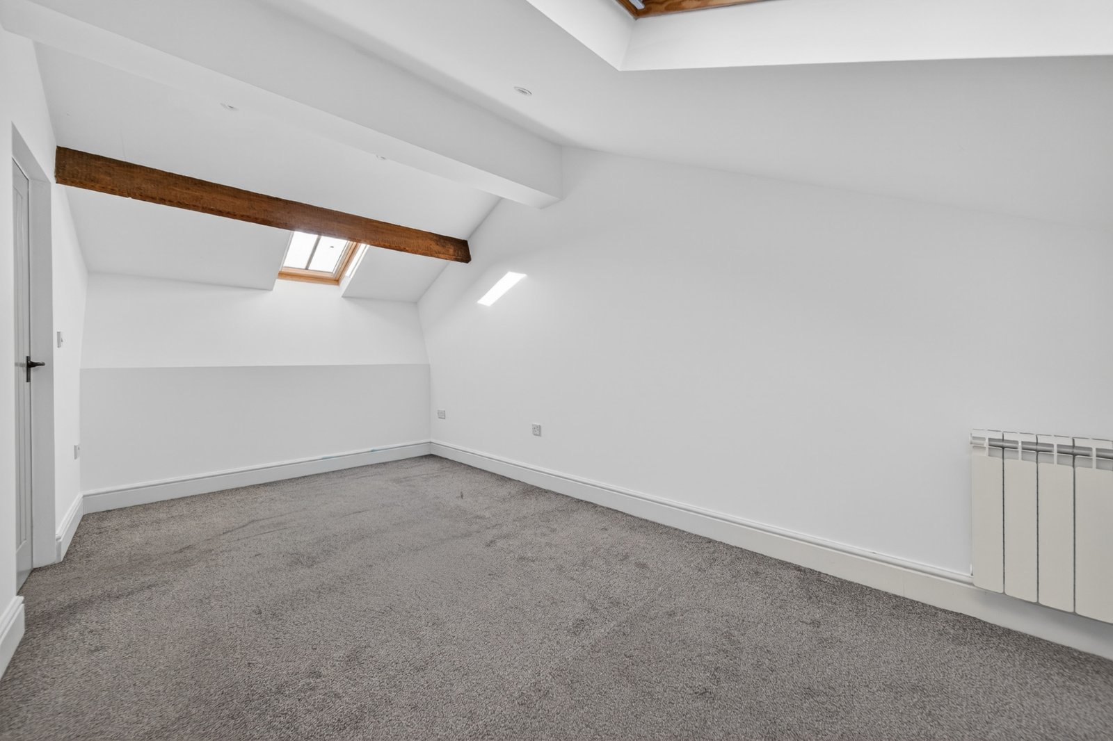 Keighley Road, Bradley, Keighley, North Yorkshire, BD20