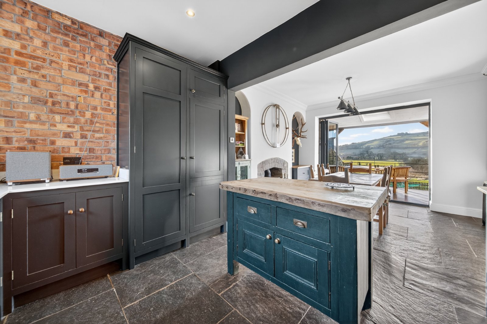 Keighley Road, Bradley, Keighley, North Yorkshire, BD20