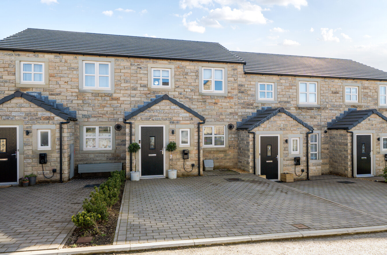 Bolton Drive, Silsden, Keighley, West Yorkshire, BD20 - Hardisty