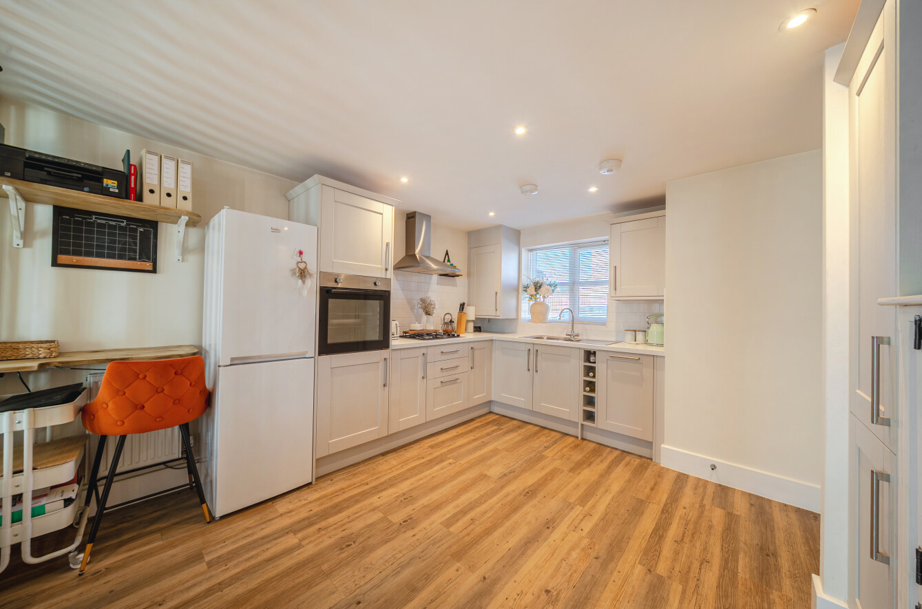 Bolton Drive, Silsden, Keighley, West Yorkshire, BD20 - Hardisty
