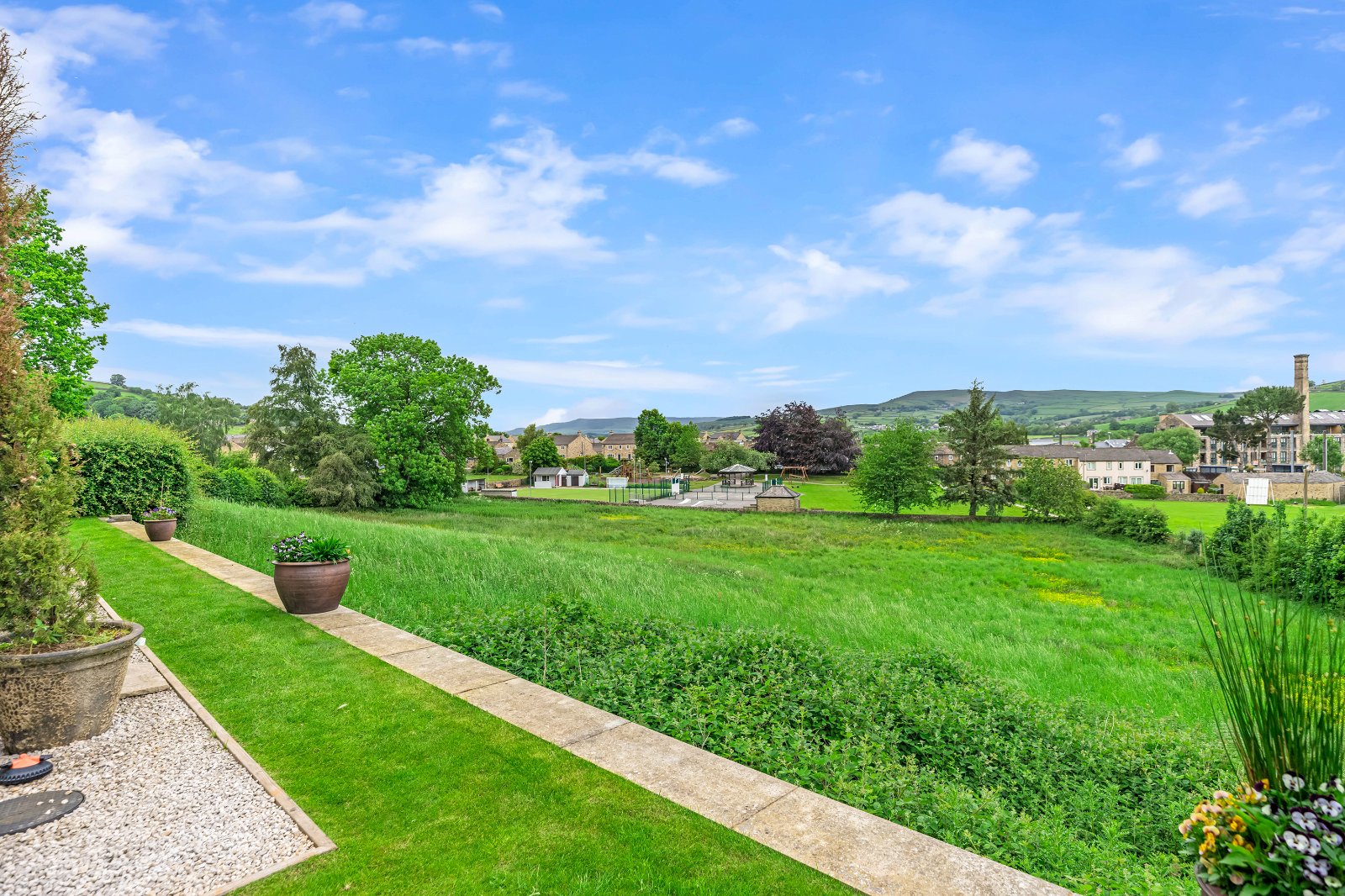 Crosshills Road, Cononley, Keighley, North Yorkshire, BD20