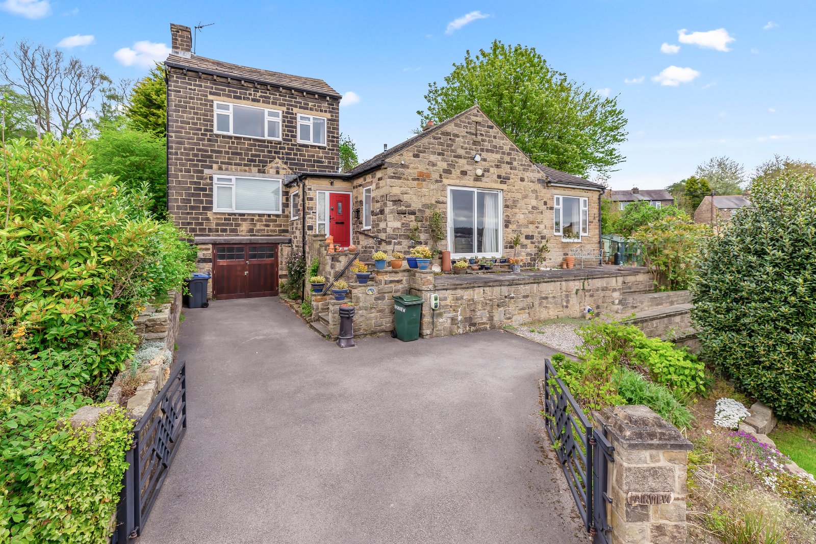 Primrose Bank, Gilstead, West Yorkshire, BD16 - Hardisty