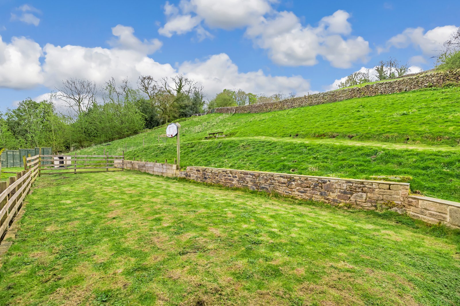 Woodside Lane, Cononley, Keighley, North Yorkshire, BD20
