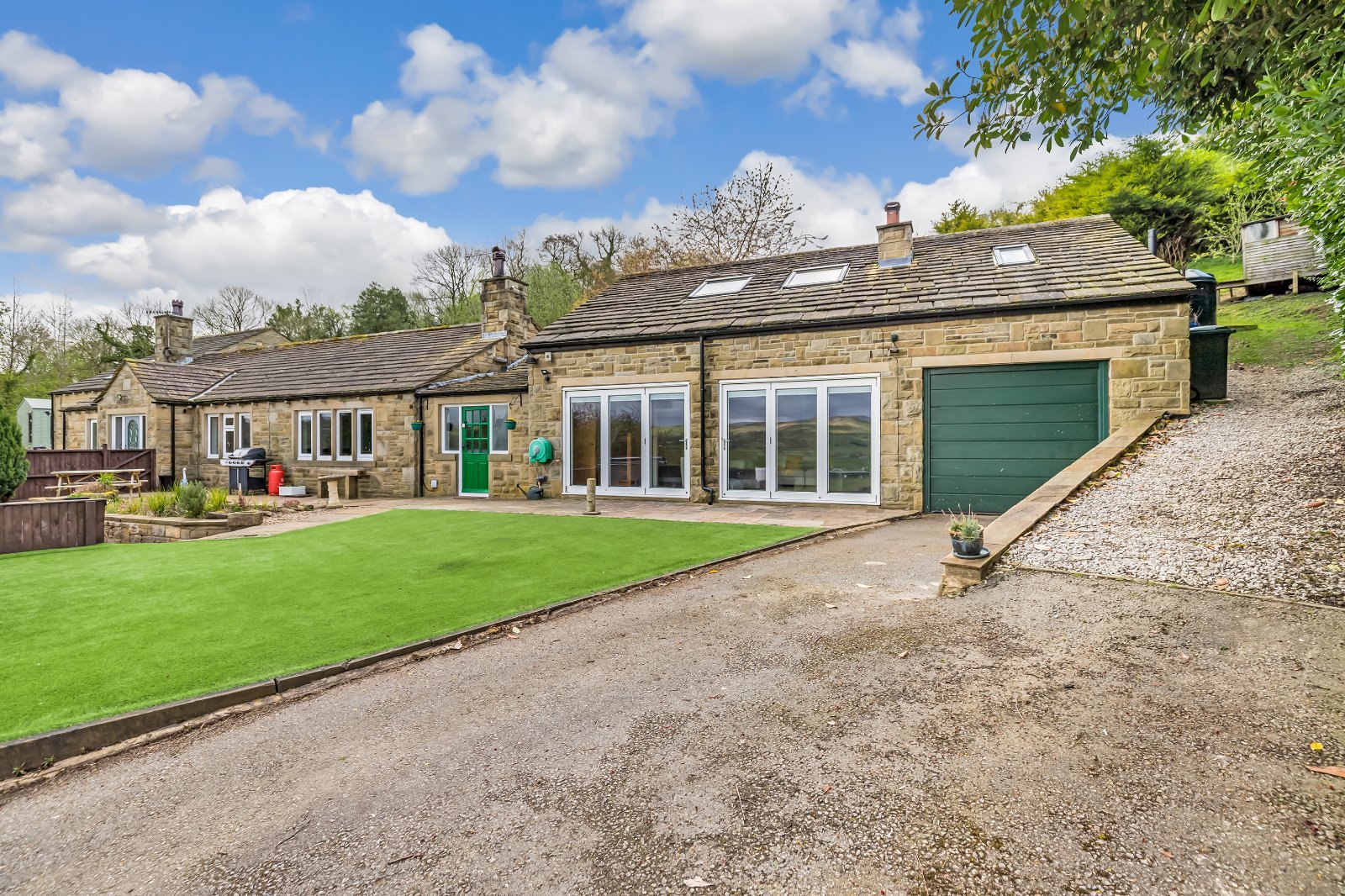 Woodside Lane, Cononley, Keighley, North Yorkshire, BD20