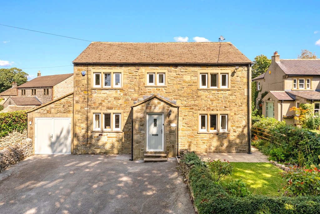 Monkholme Lane, Threshfield, Skipton, North Yorkshire, BD23
