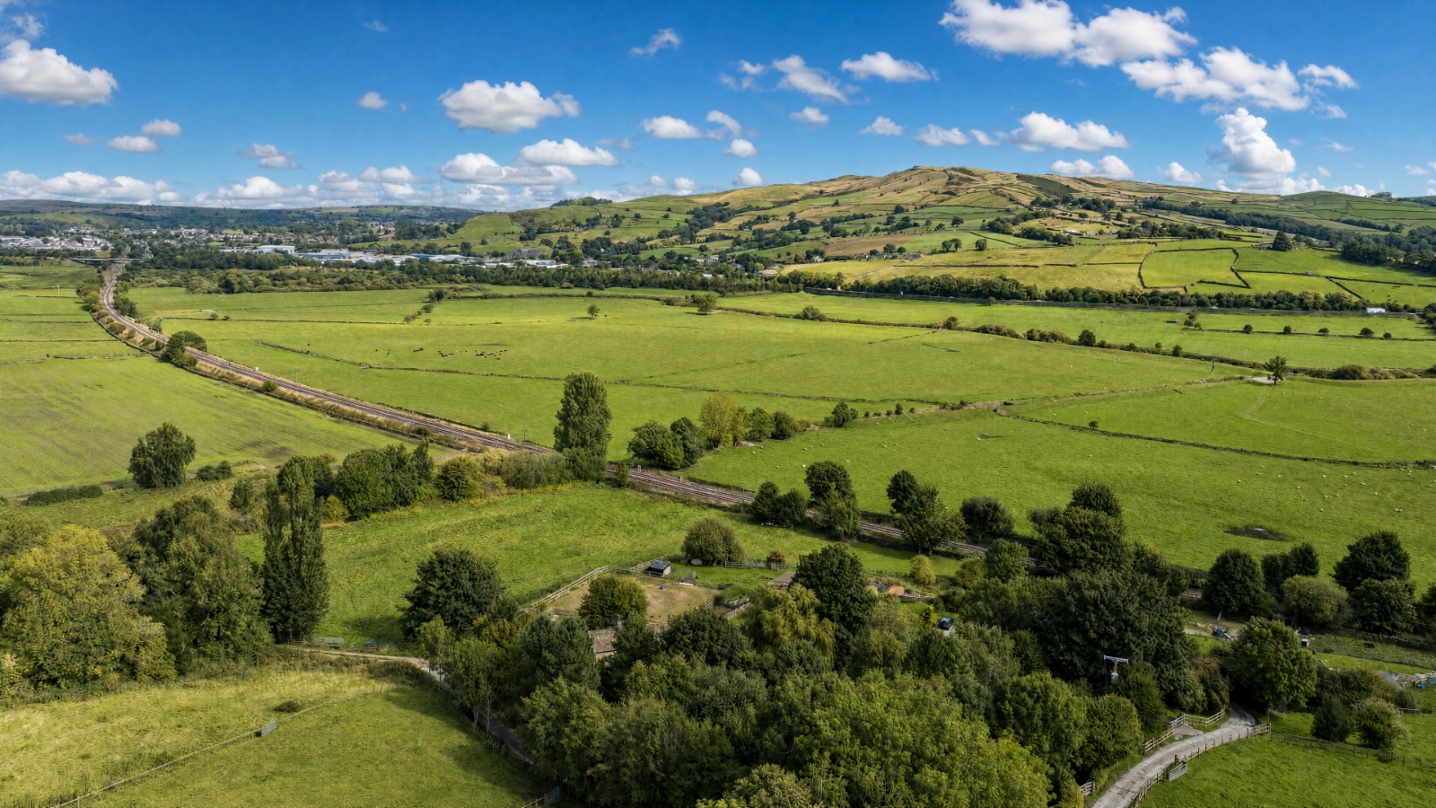 Woodside Lane, Cononley, Keighley, North Yorkshire, BD20
